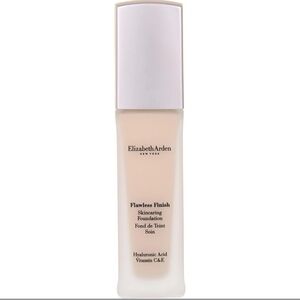 Elizabeth Arden Flawless Finish Skincaring Foundation - 150N
